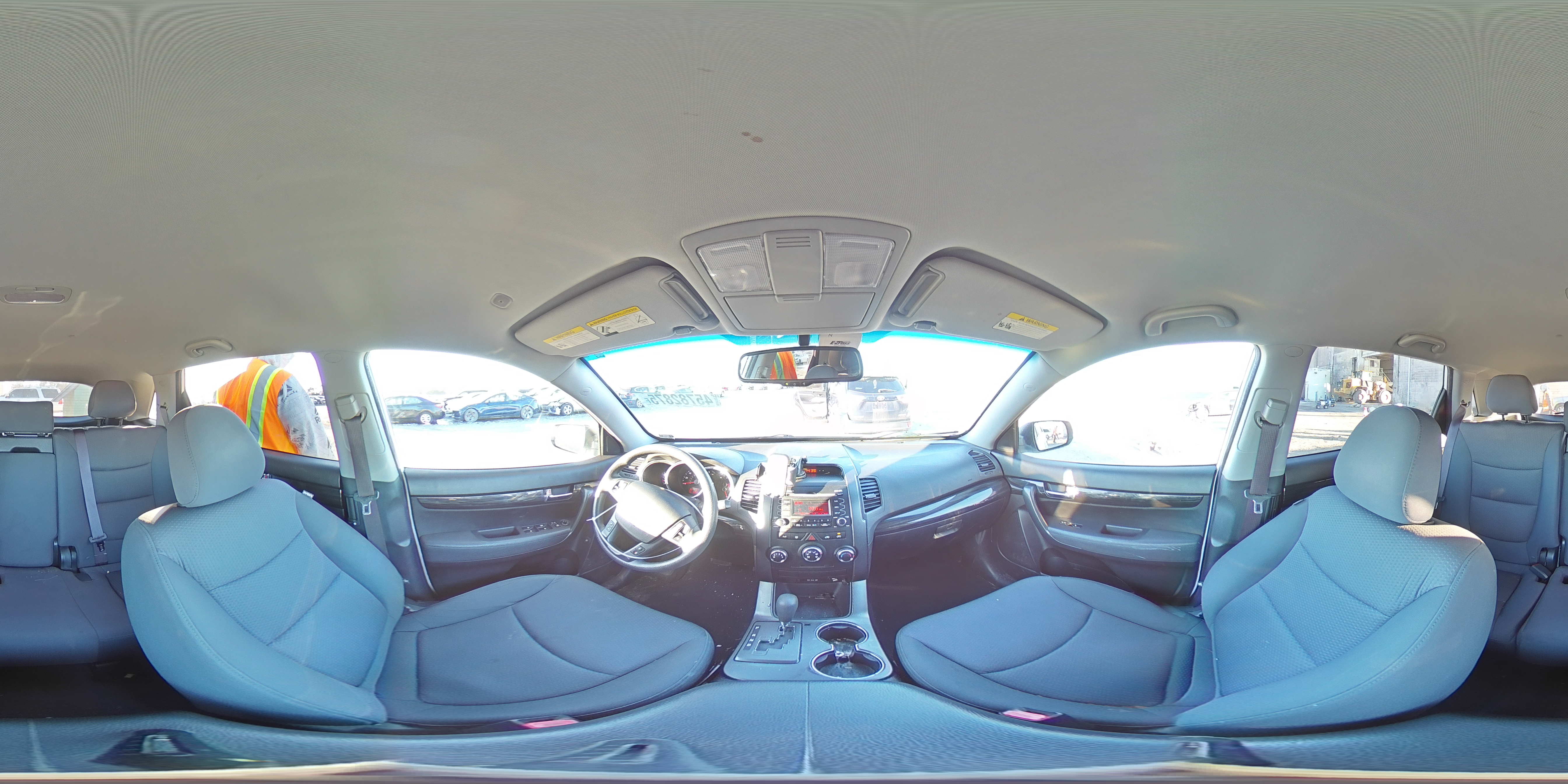 2013 Kia Sorento - Image 14