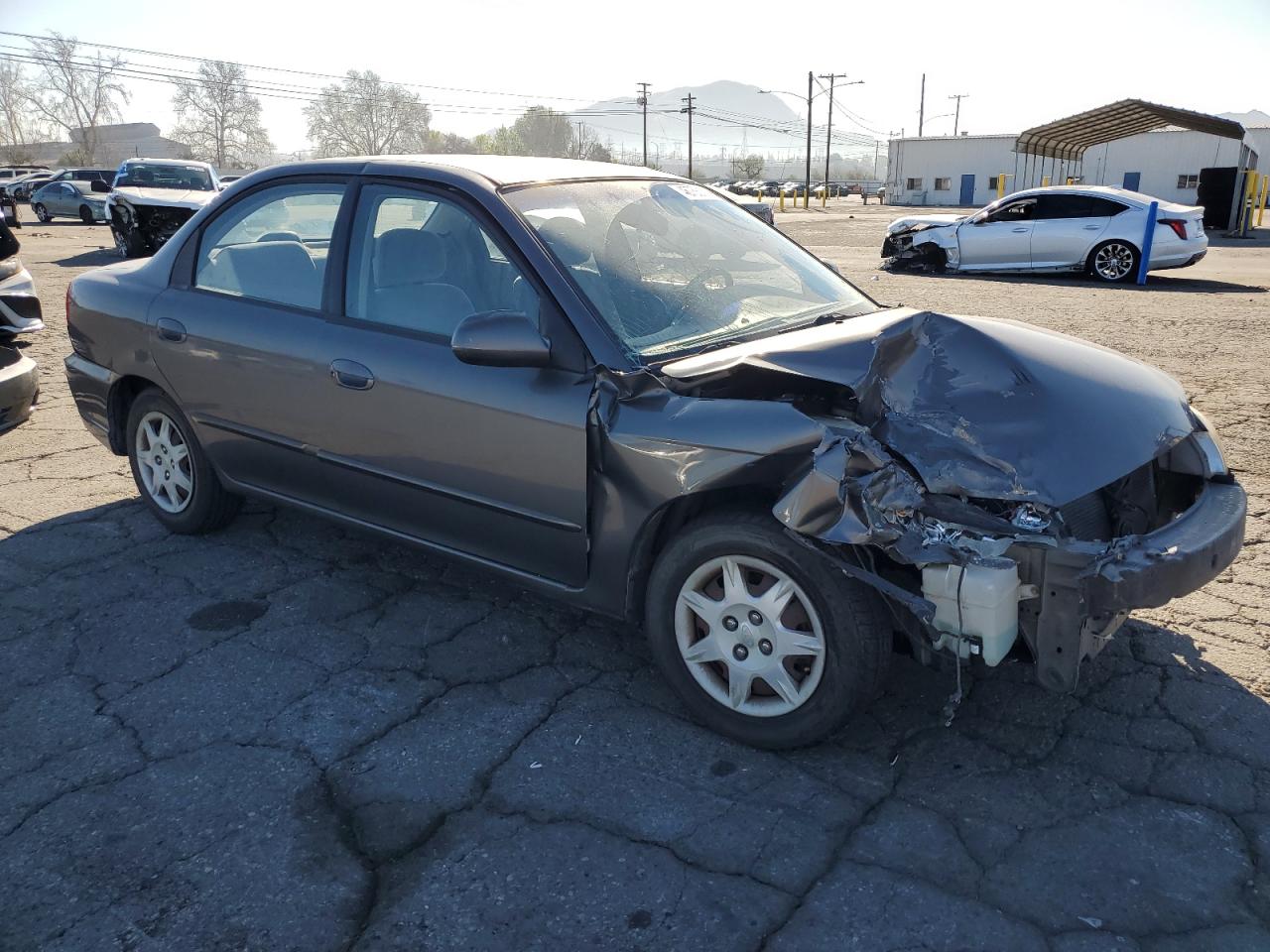 2003 Kia Spectra - Image 4