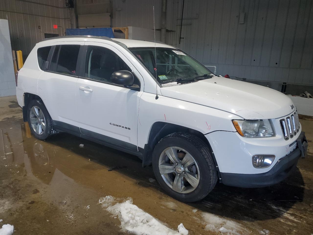 2011 Jeep Compass - Image 4