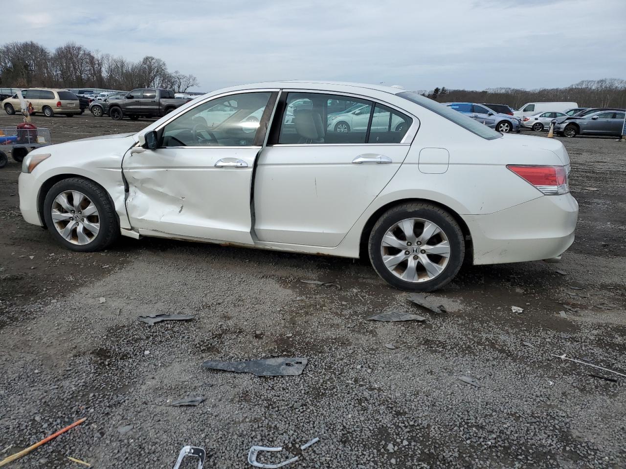 2010 Honda Accord - Image 2