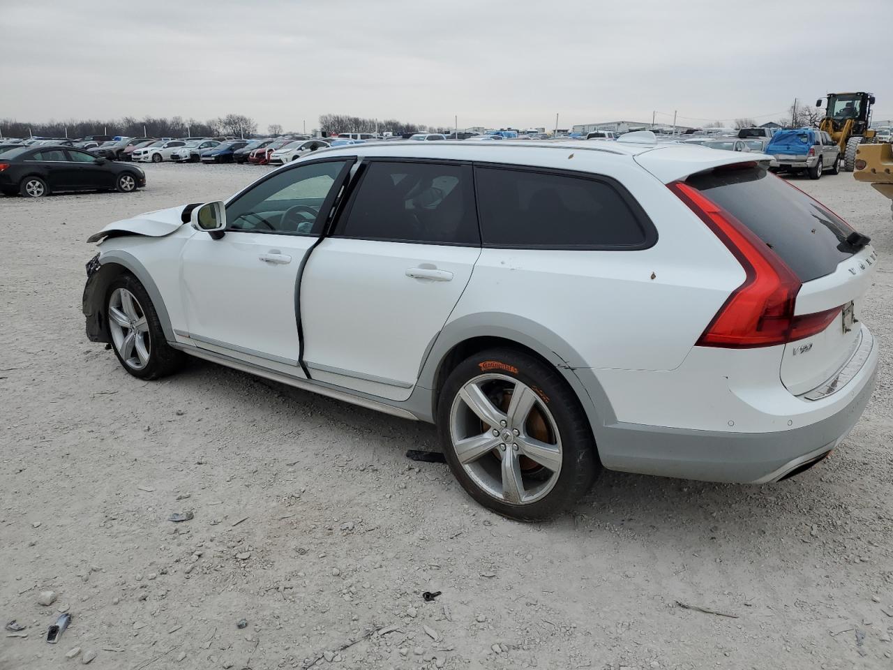 2018 Volvo V90 - Image 2