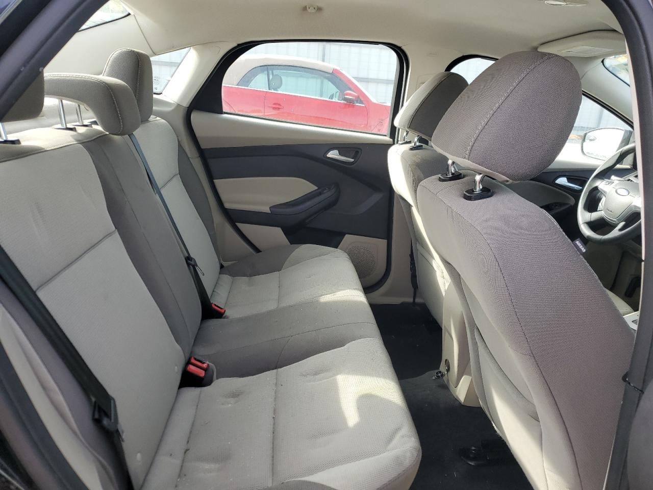 2014 Ford Focus - Image 10