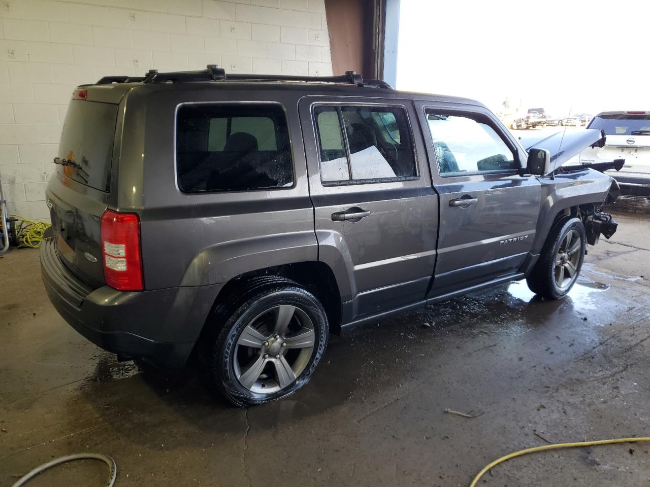 2014 Jeep Liberty (Patriot) - Image 3