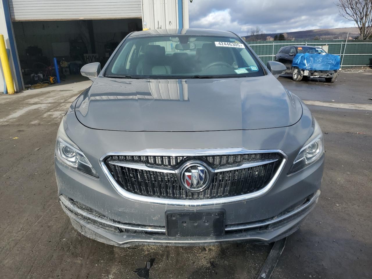 2017 Buick LaCrosse - Image 5