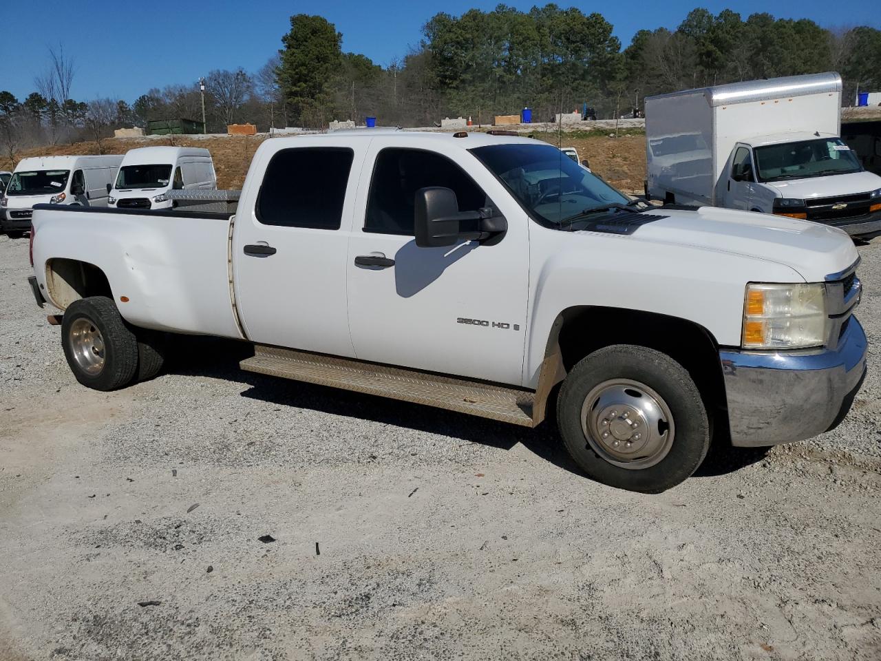 2007 Chevrolet Silverado - Image 4