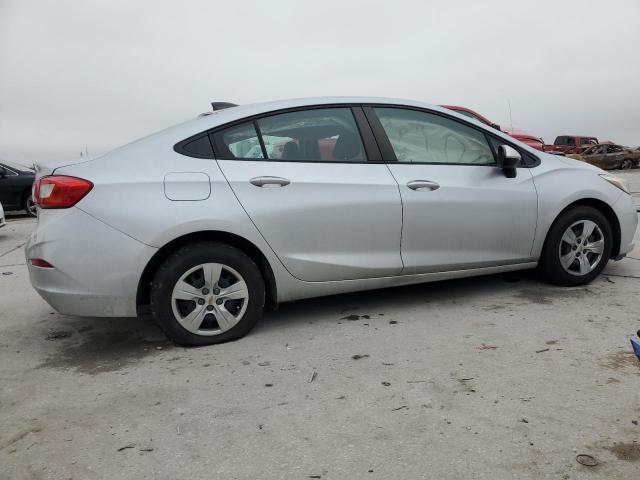  CHEVROLET CRUZE 2018 Srebrny