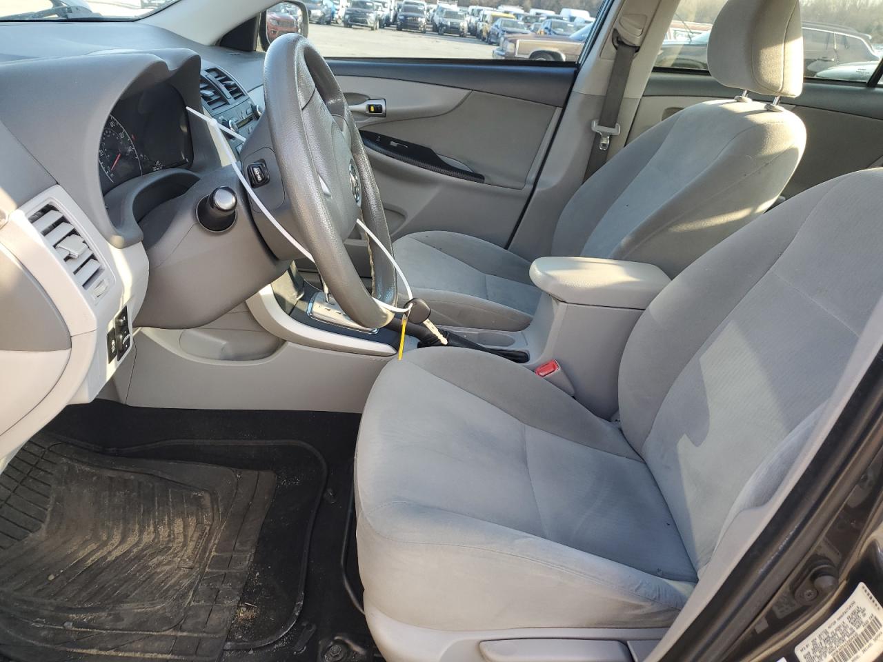 2010 Toyota Corolla - Image 7