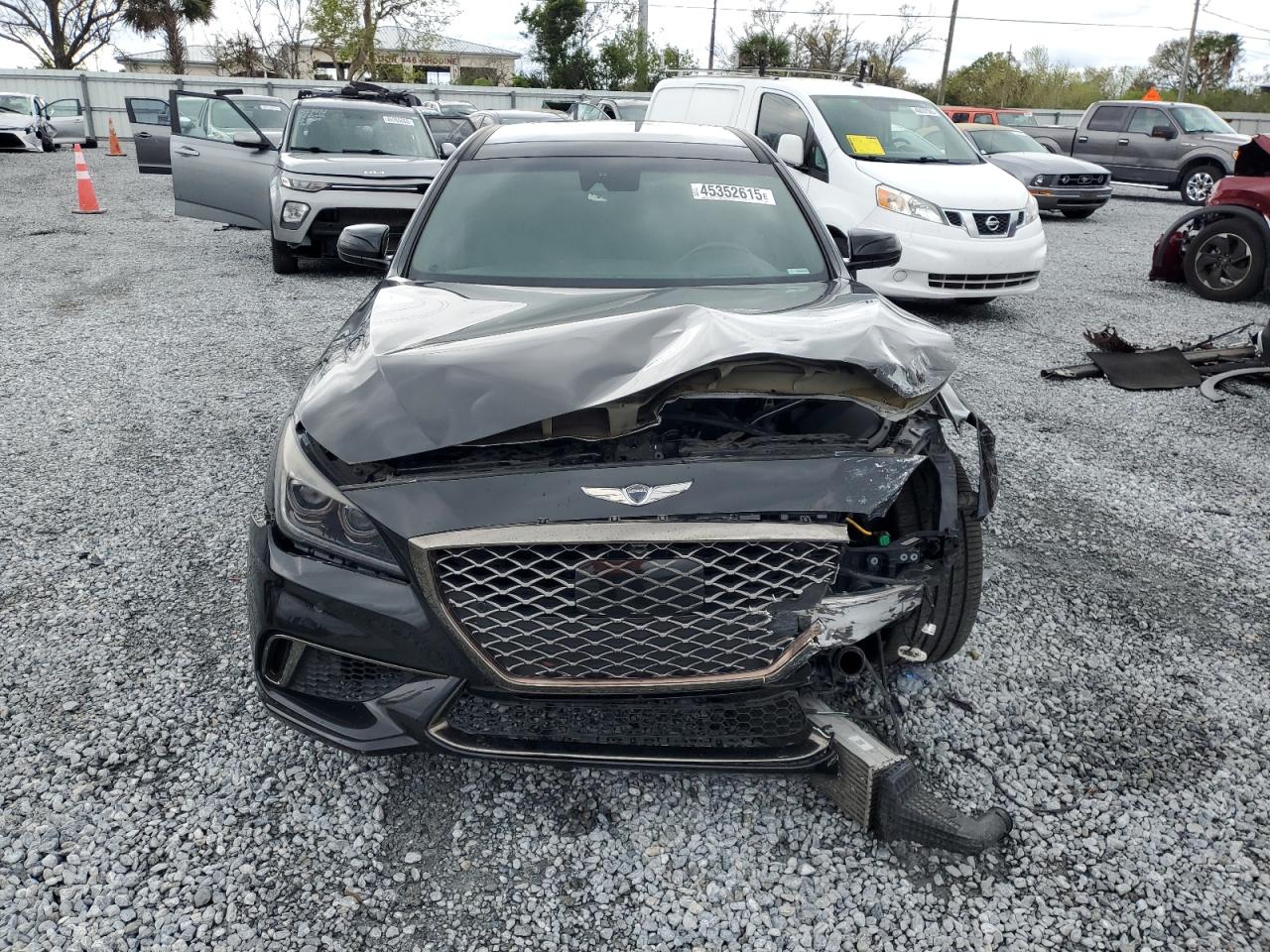 2018 Genesis G80 - Image 5