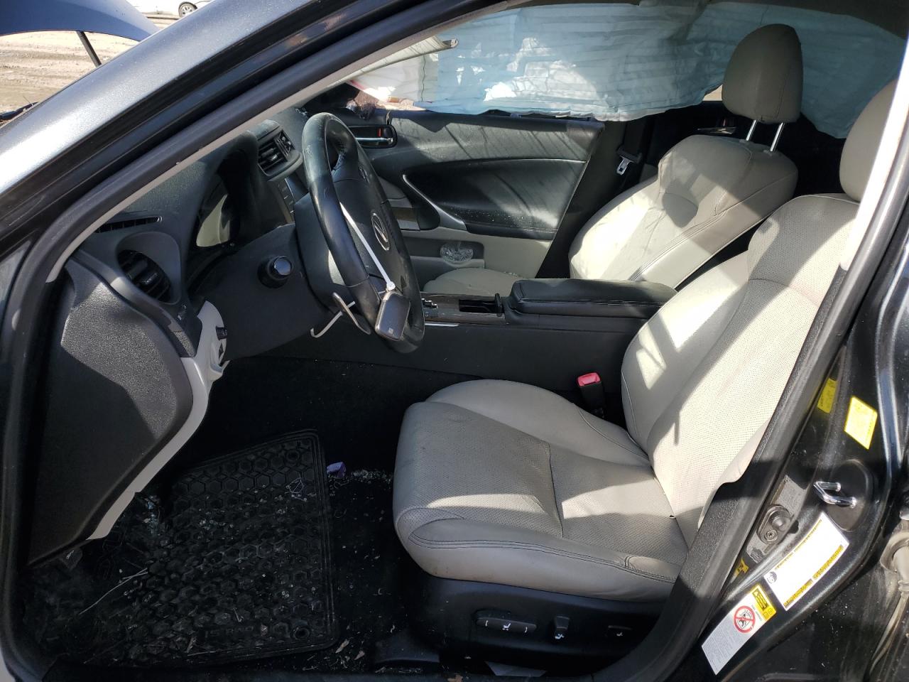 2010 Lexus IS - Image 7