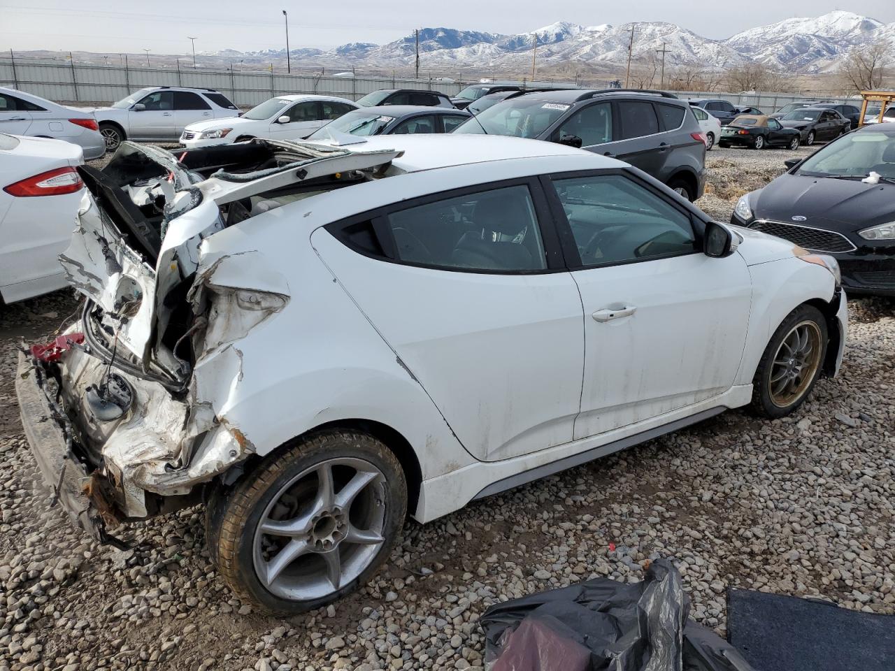 2014 Hyundai Veloster - Image 3