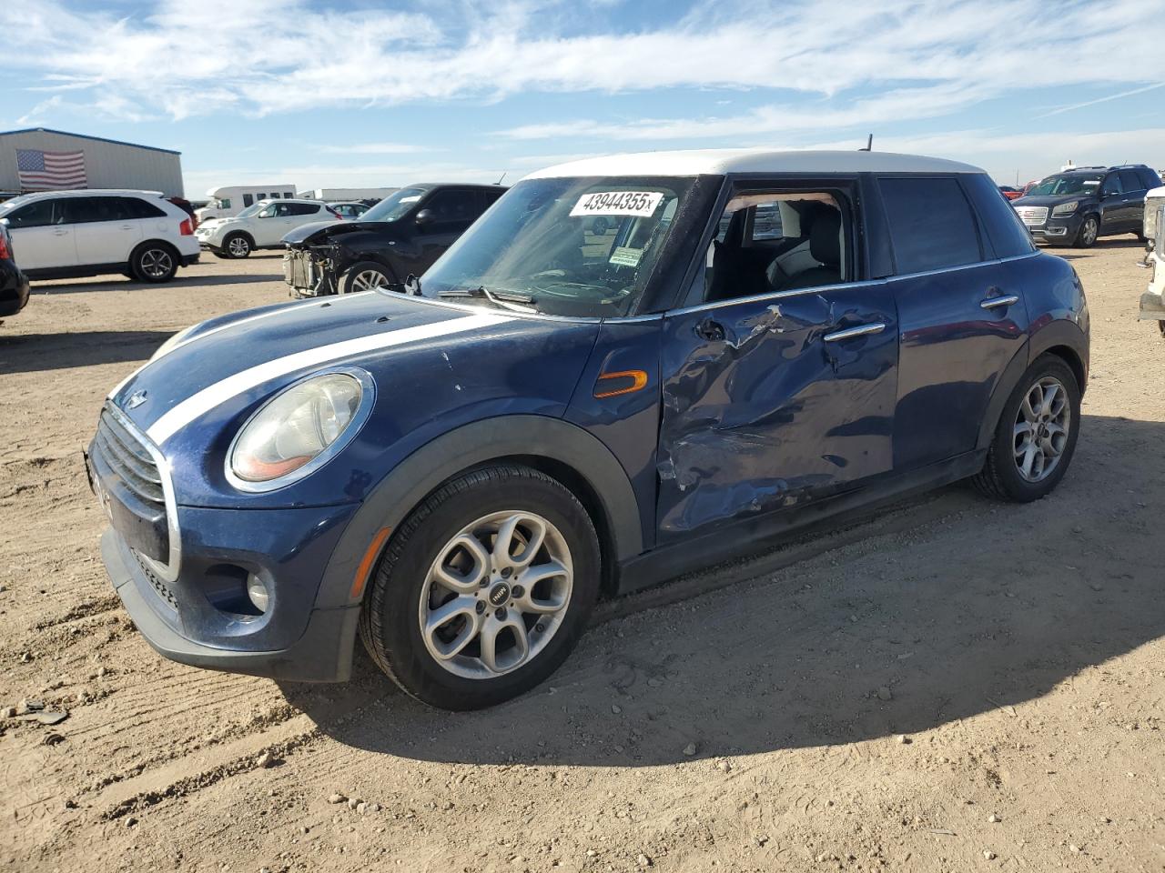 2016 MINI Cooper - Image 1