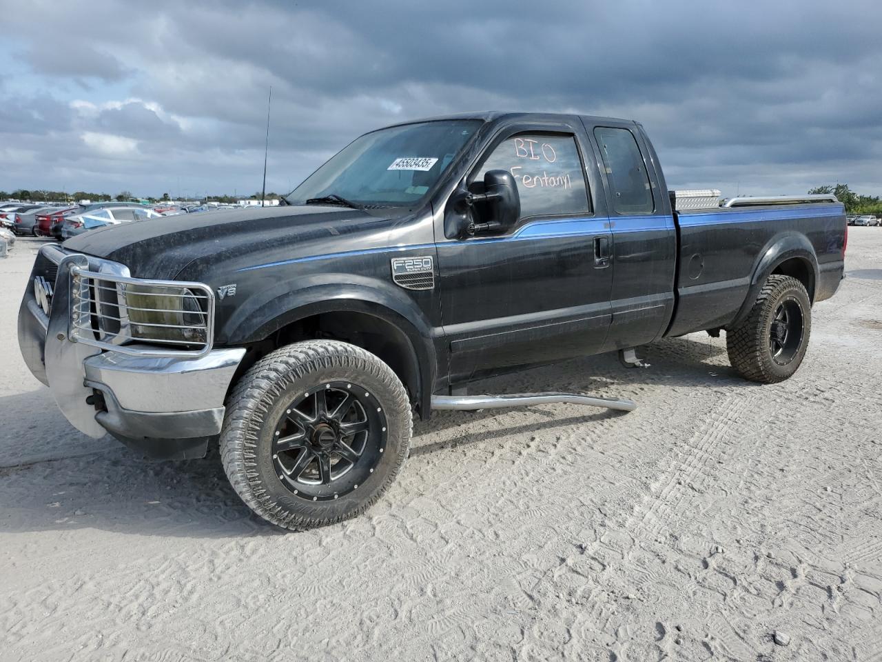 2001 Ford F250 - Image 1