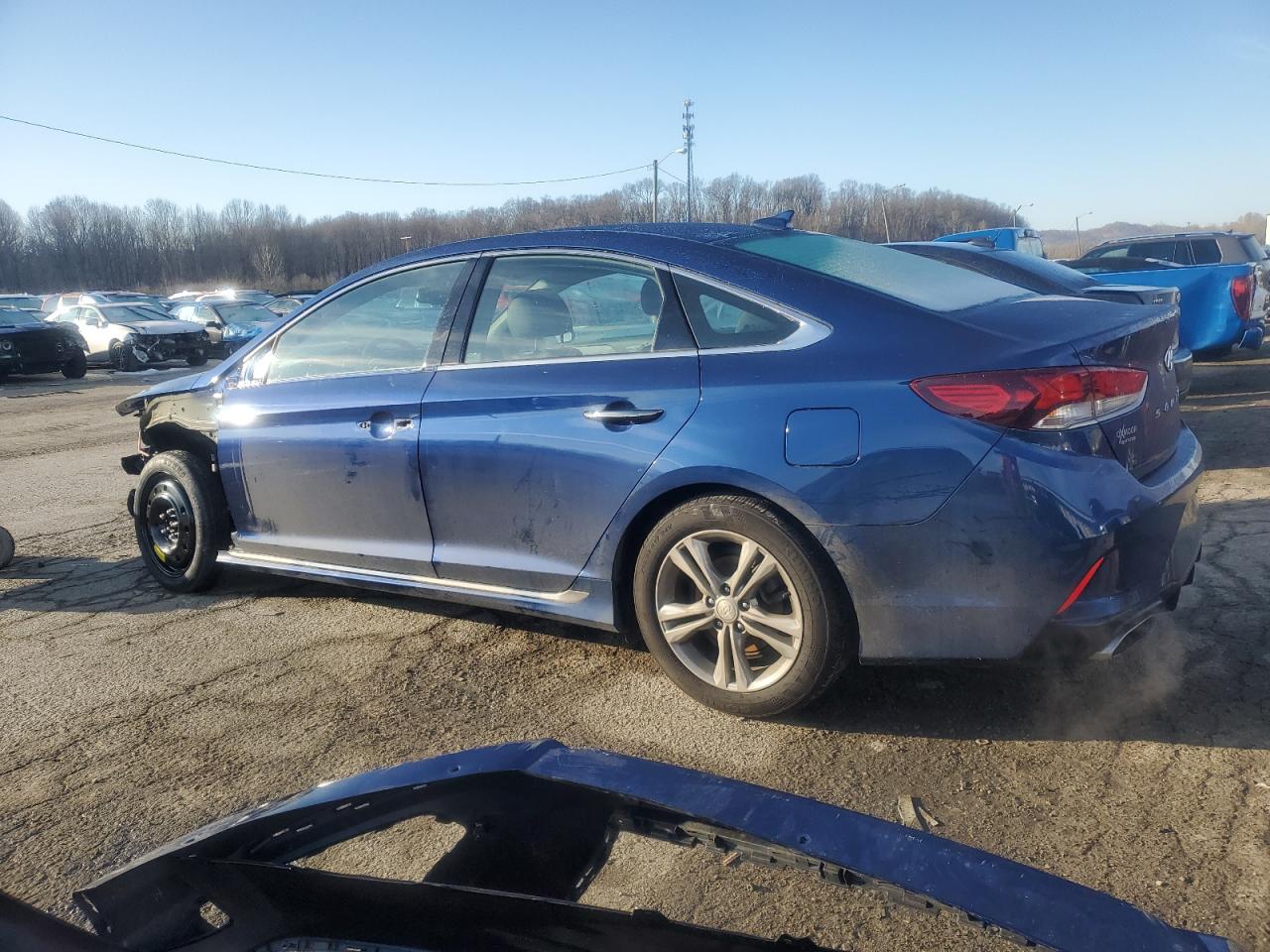 2018 Hyundai Sonata - Image 2