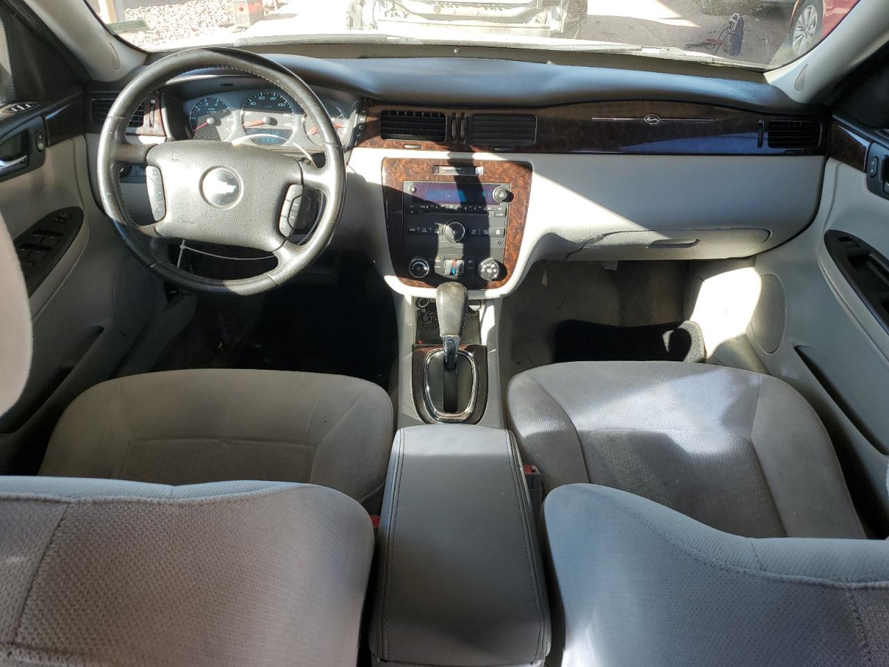 2013 Chevrolet Impala - Image 8