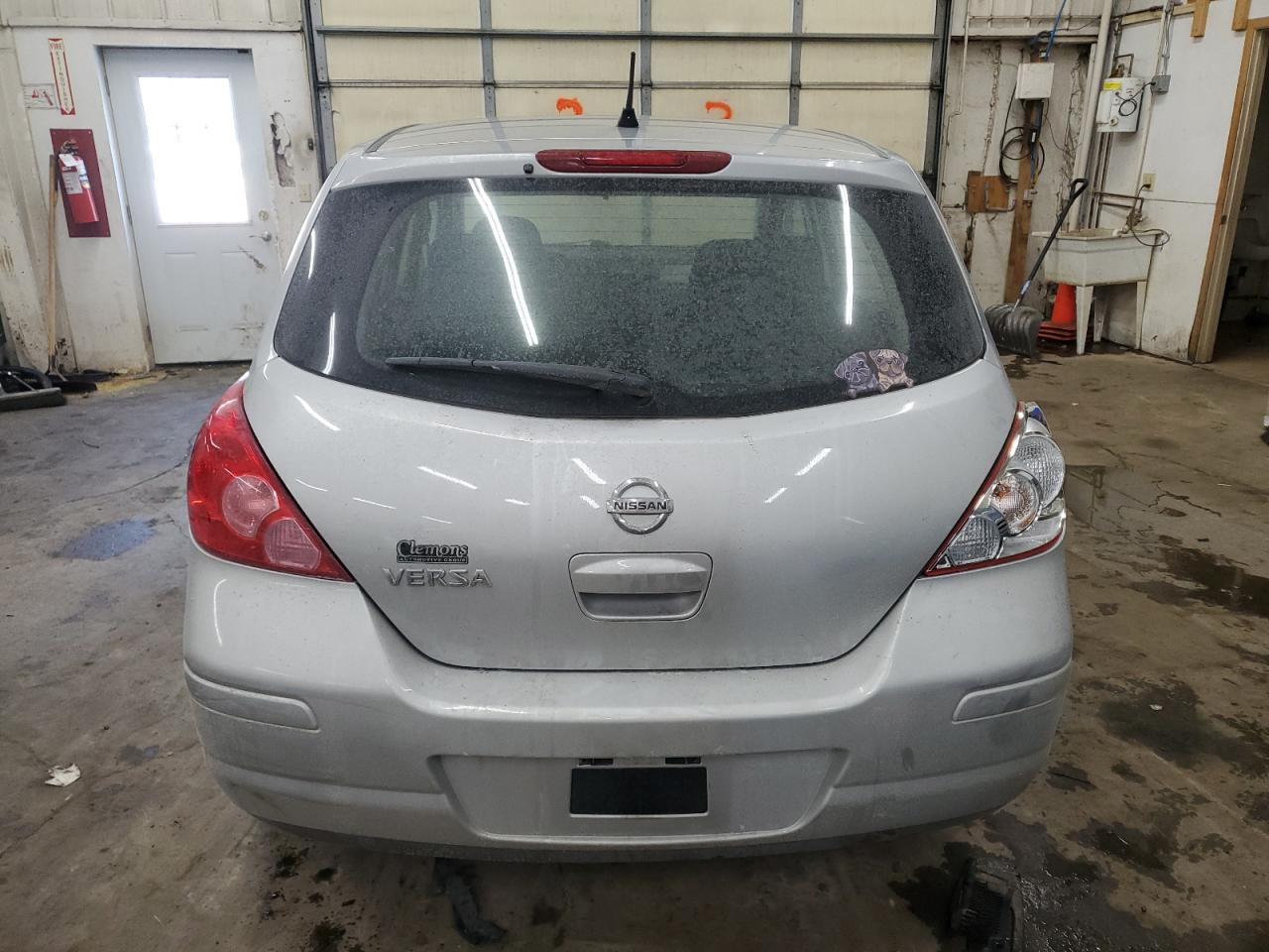 2011 Nissan Versa - Image 6
