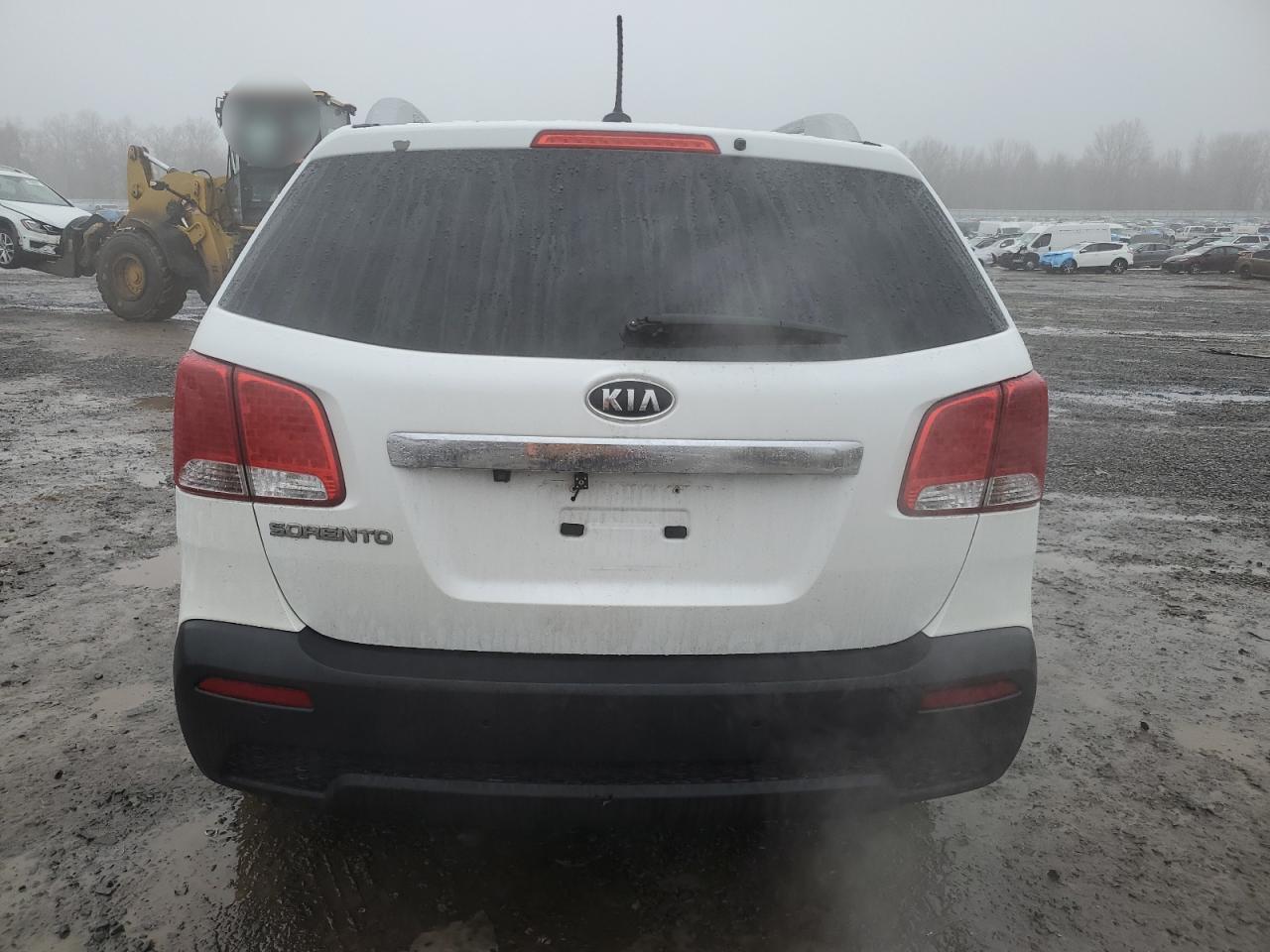 2011 Kia Sorento - Image 6