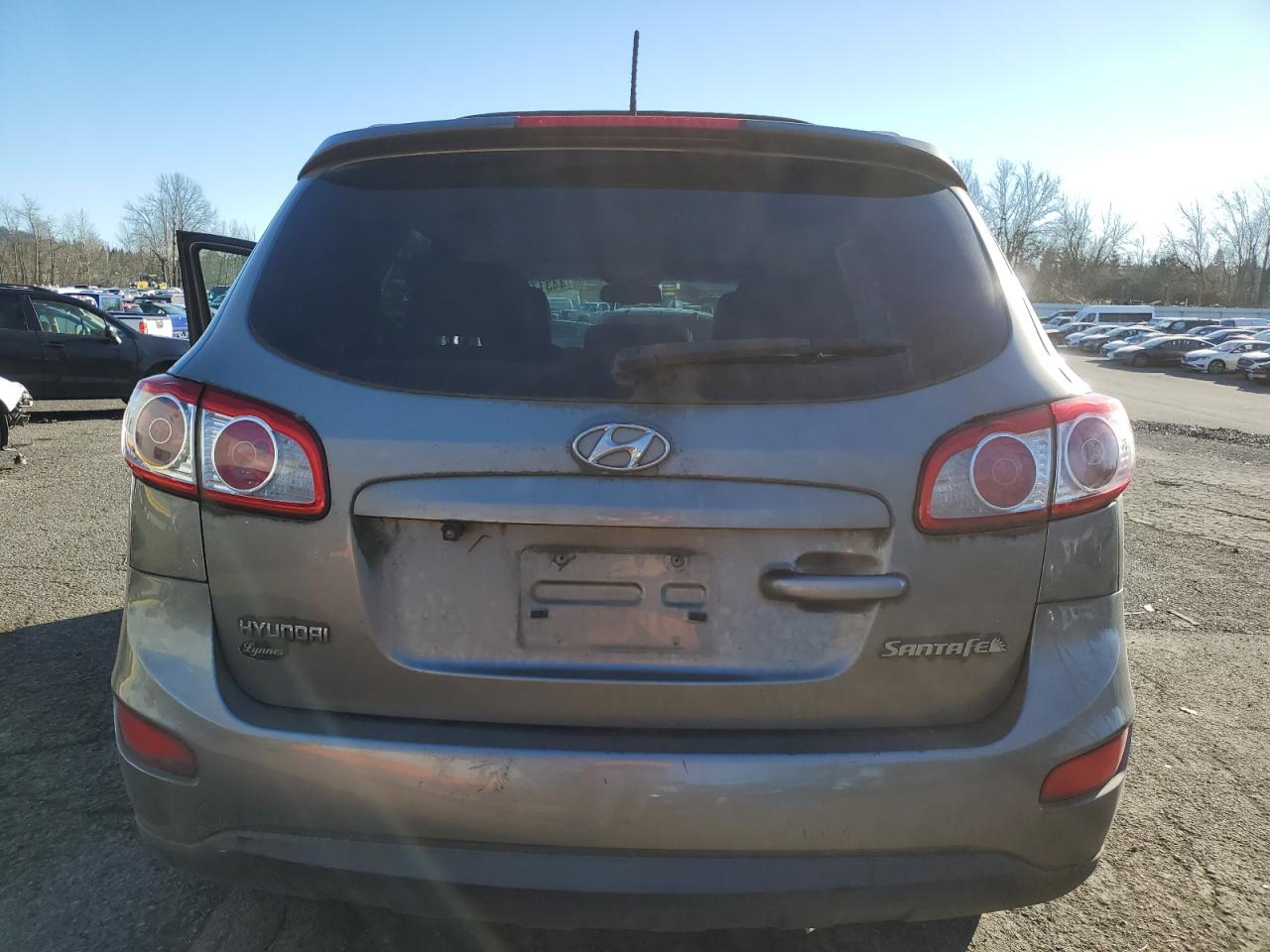 2011 Hyundai Santa Fe - Image 6