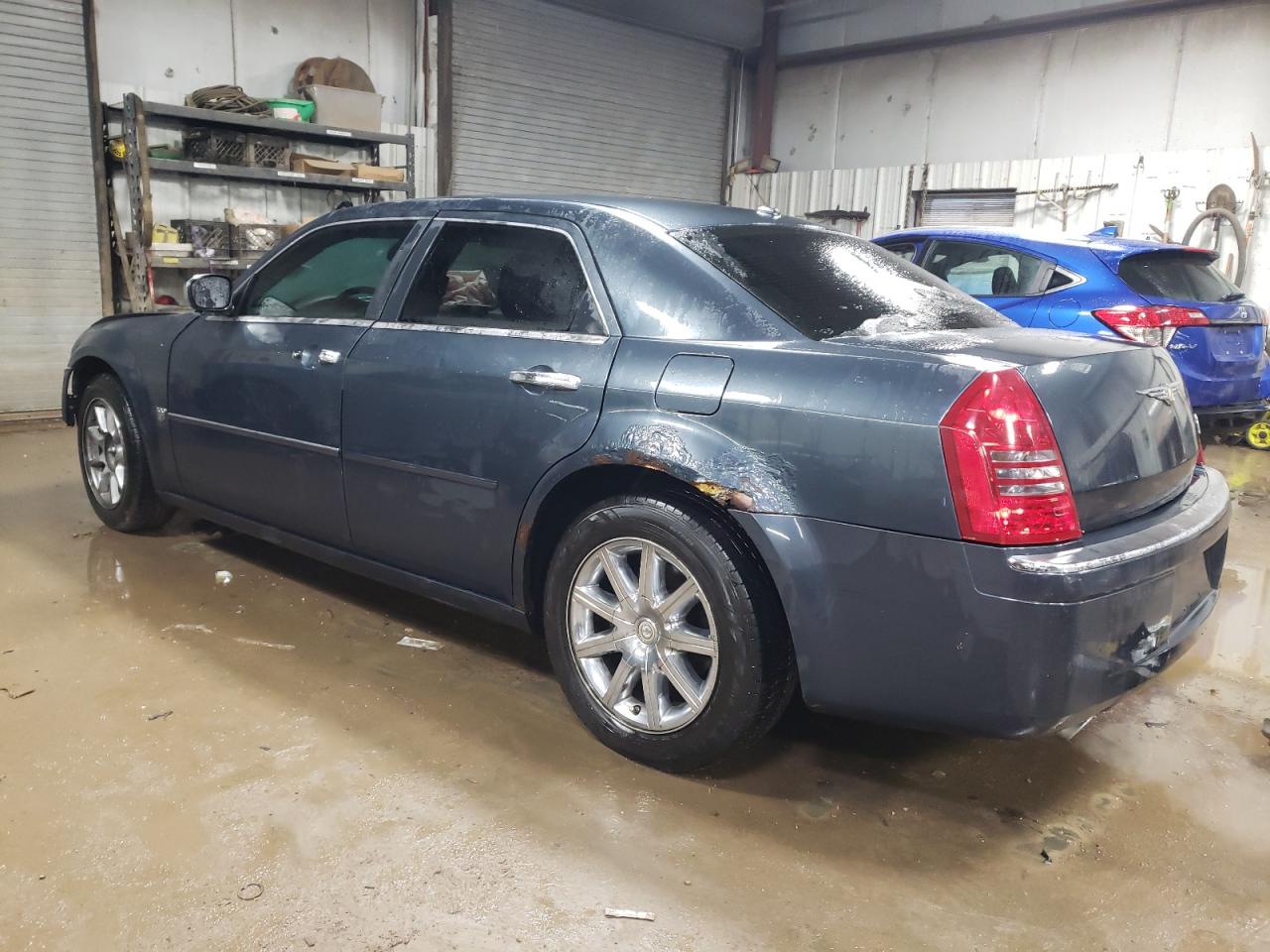 2007 Chrysler 300 - Image 2