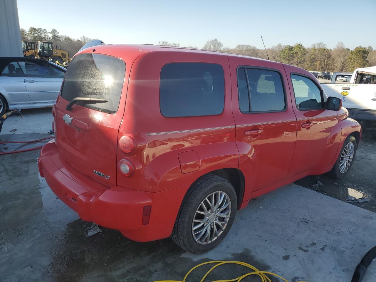 2011 Chevrolet HHR - Image 3