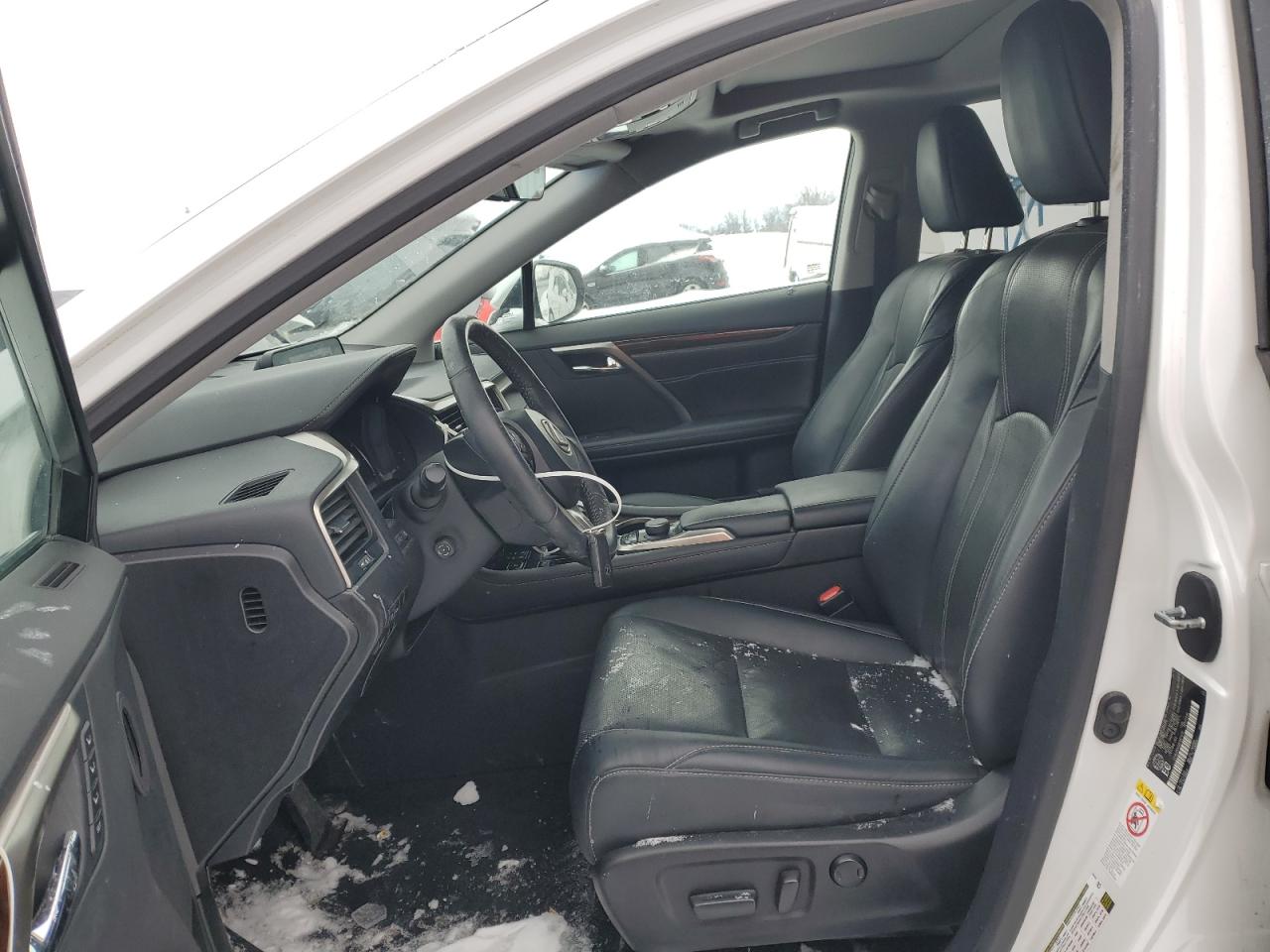 2017 Lexus RX - Image 7