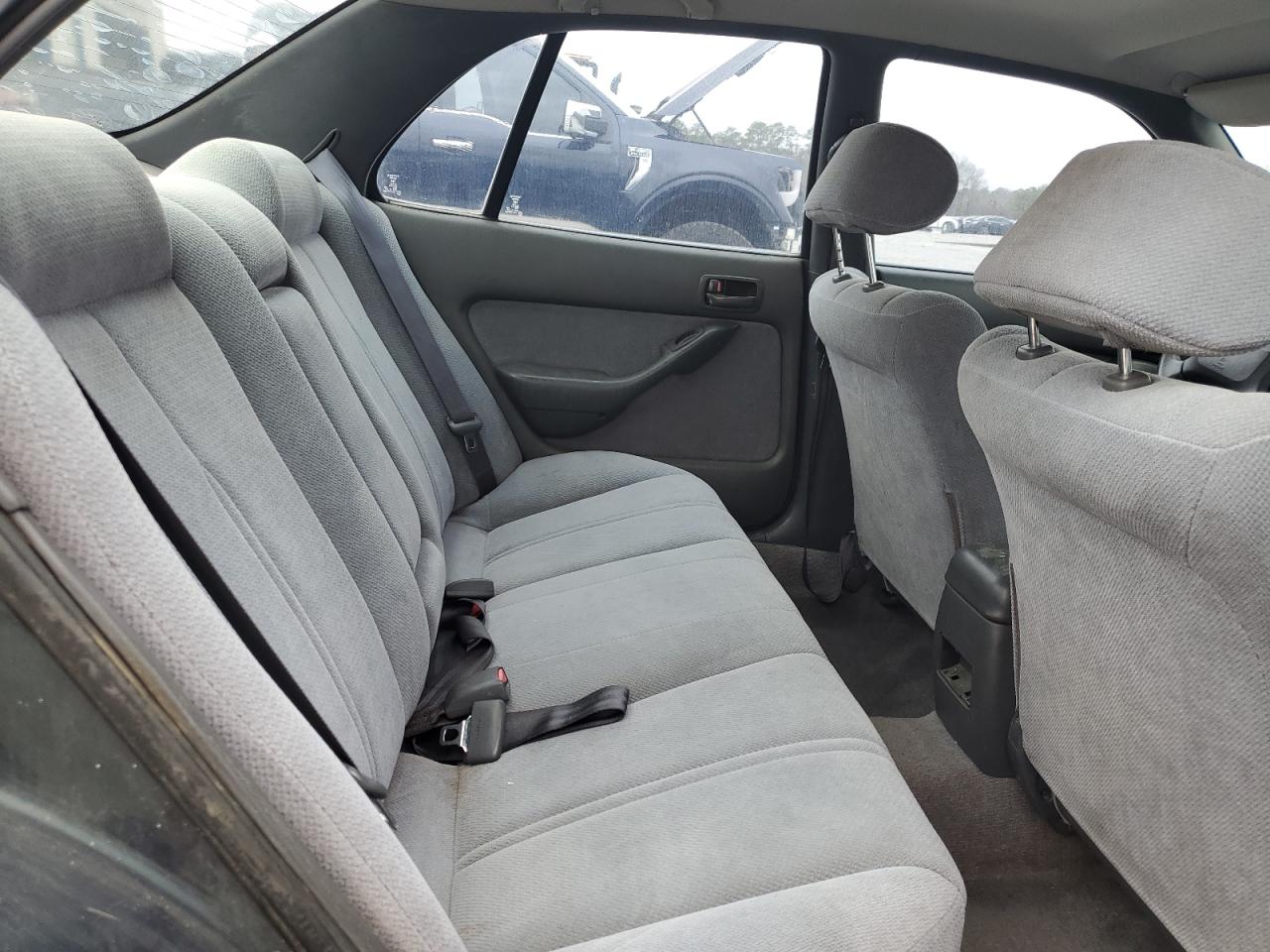 1995 Toyota Camry - Image 10