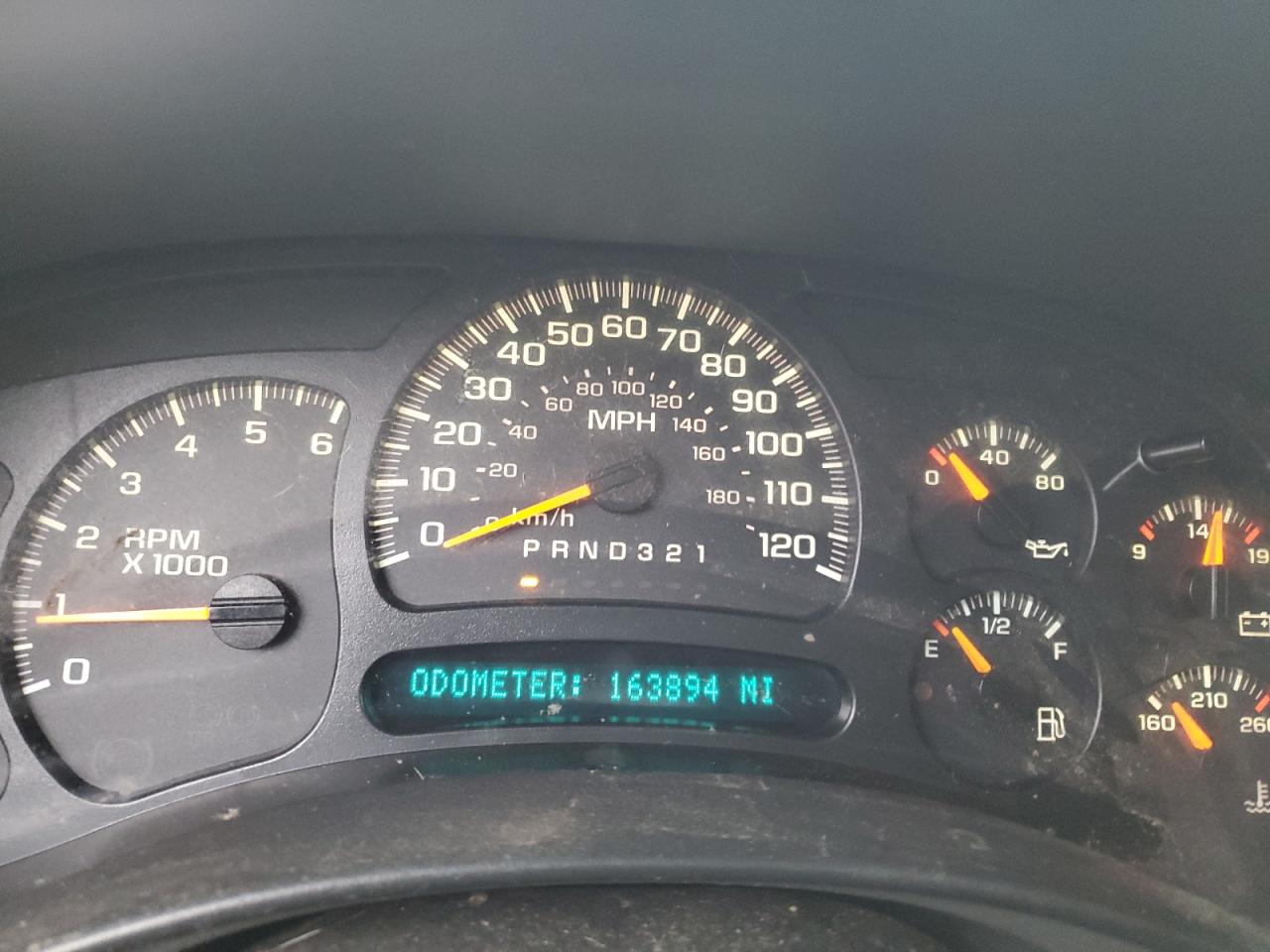 2006 GMC Yukon - Image 9