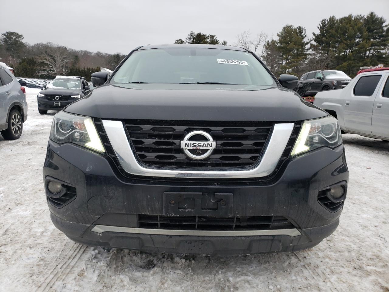 2017 Nissan Pathfinder - Image 5