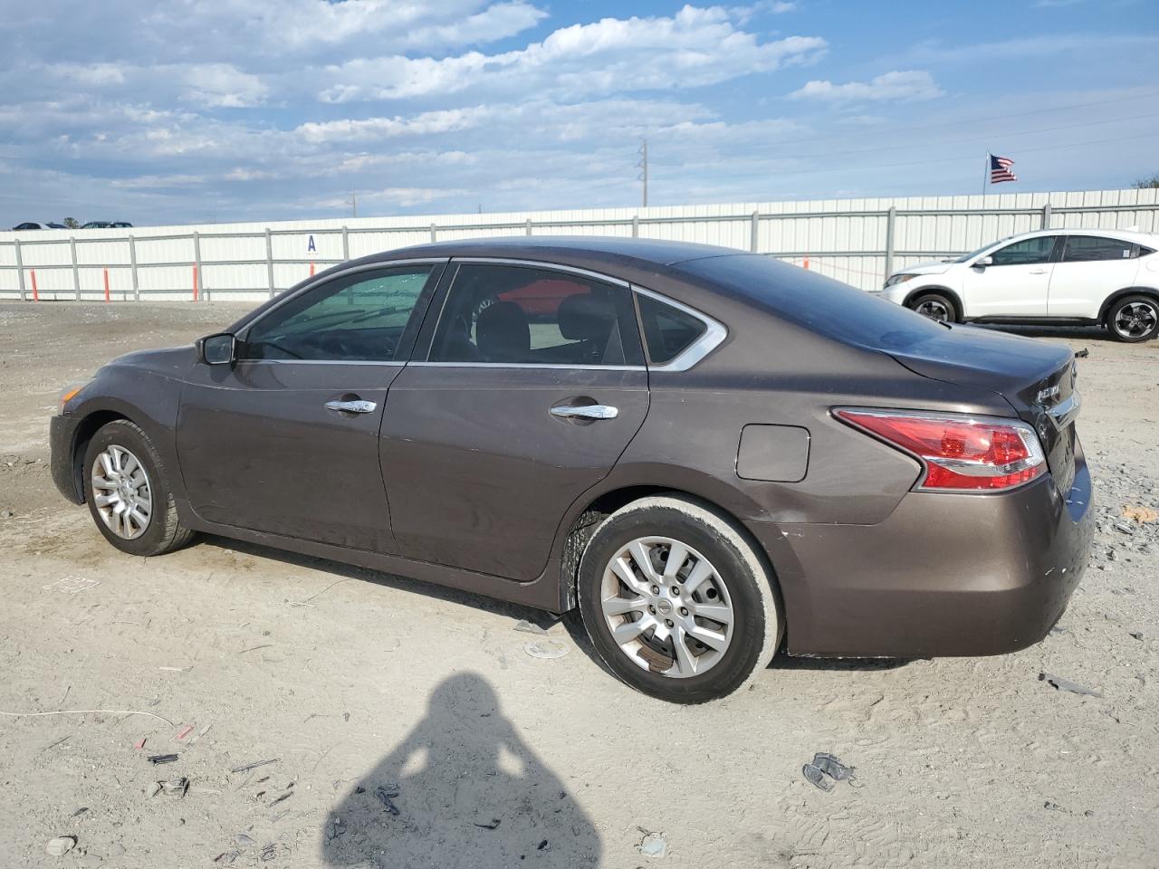 2014 Nissan Altima - Image 2