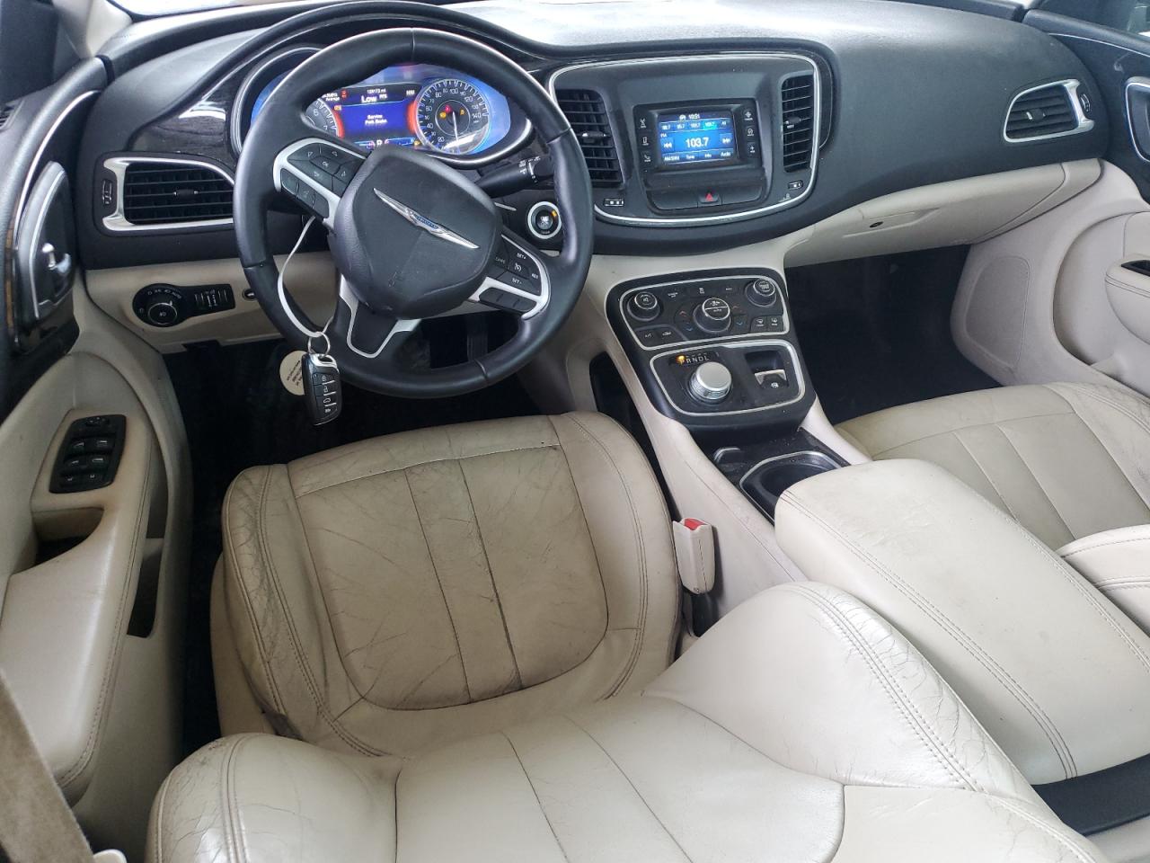 2015 Chrysler 200 - Image 8