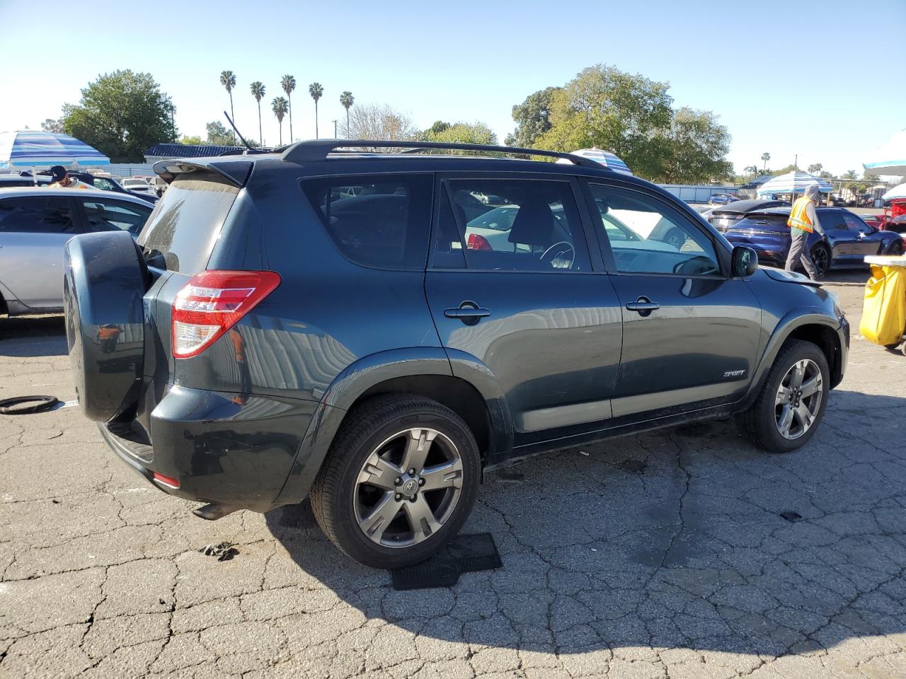 2009 Toyota RAV 4 - Image 3