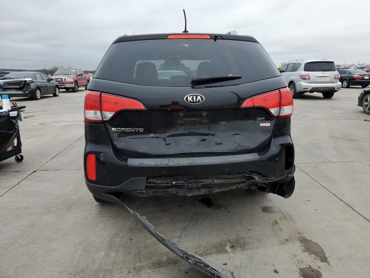 2014 Kia Sorento - Image 6