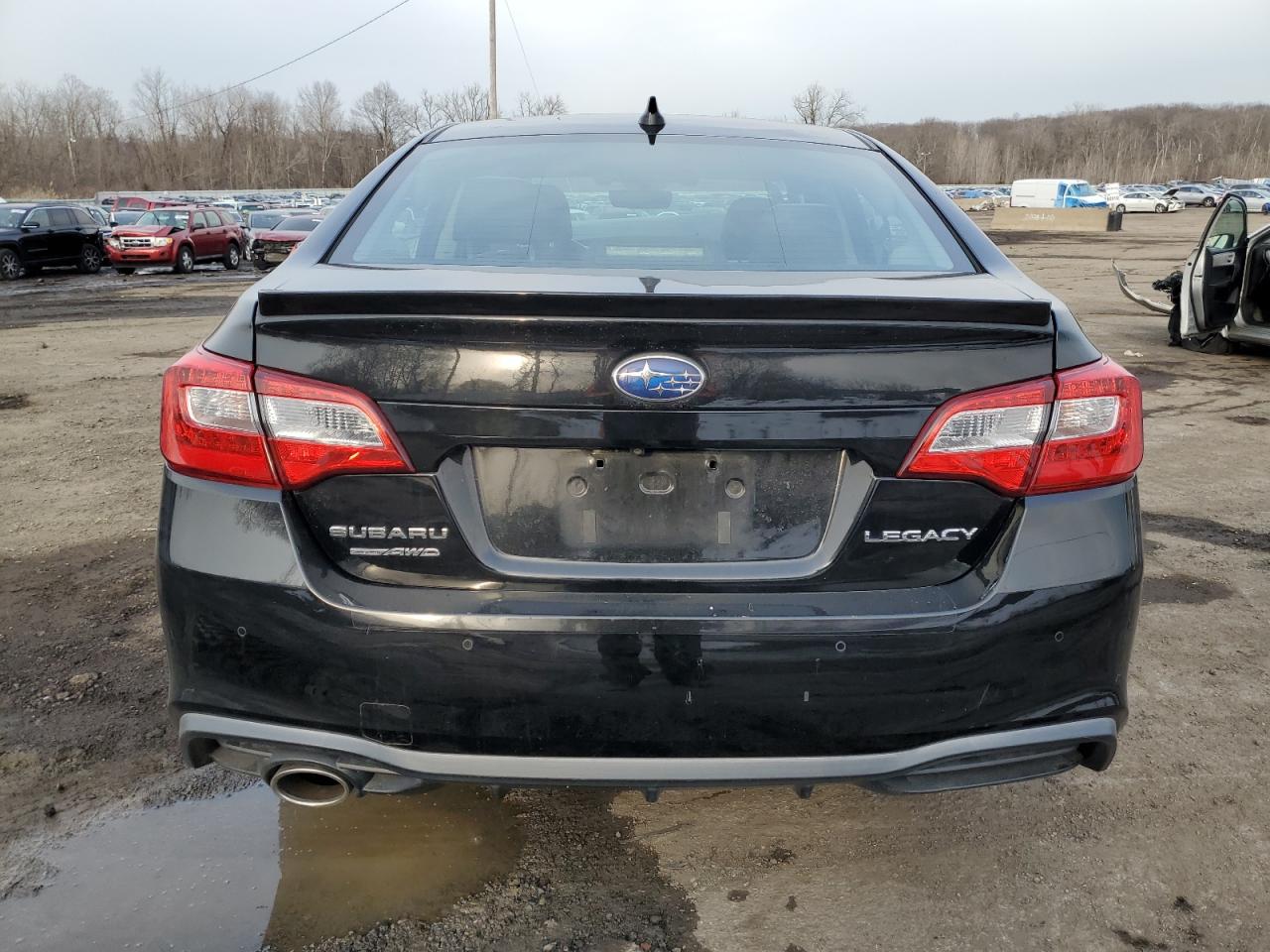 2018 Subaru Legacy - Image 6