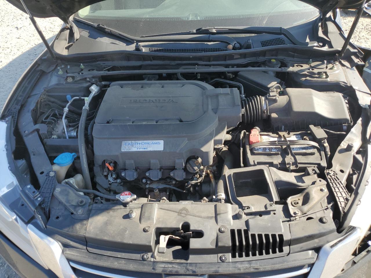 2014 Honda Accord - Image 11