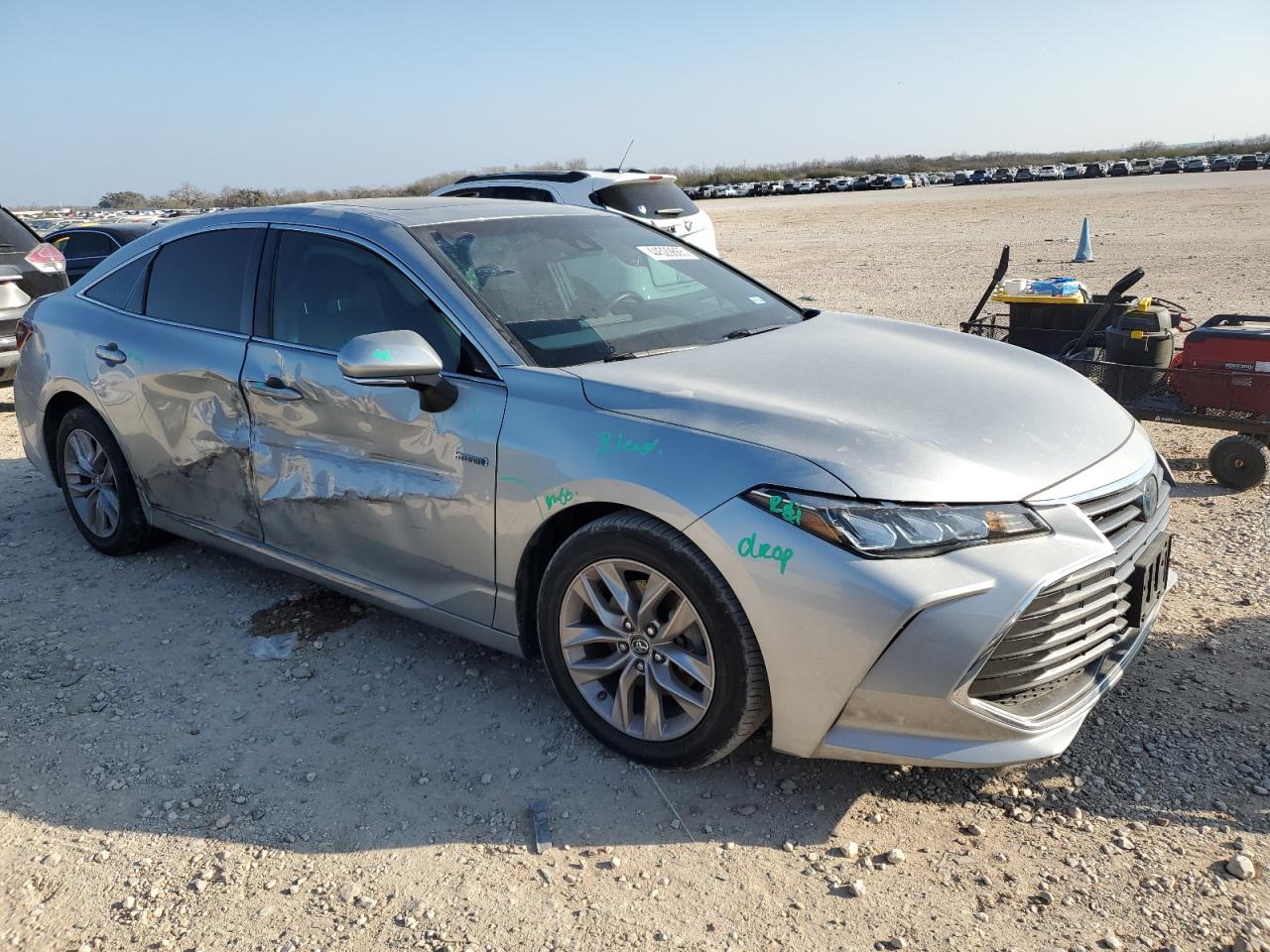 2019 Toyota Avalon - Image 4