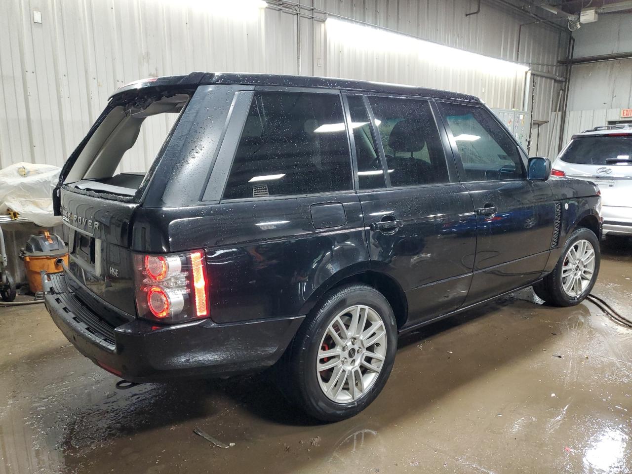 2012 Land Rover Range Rover - Image 3