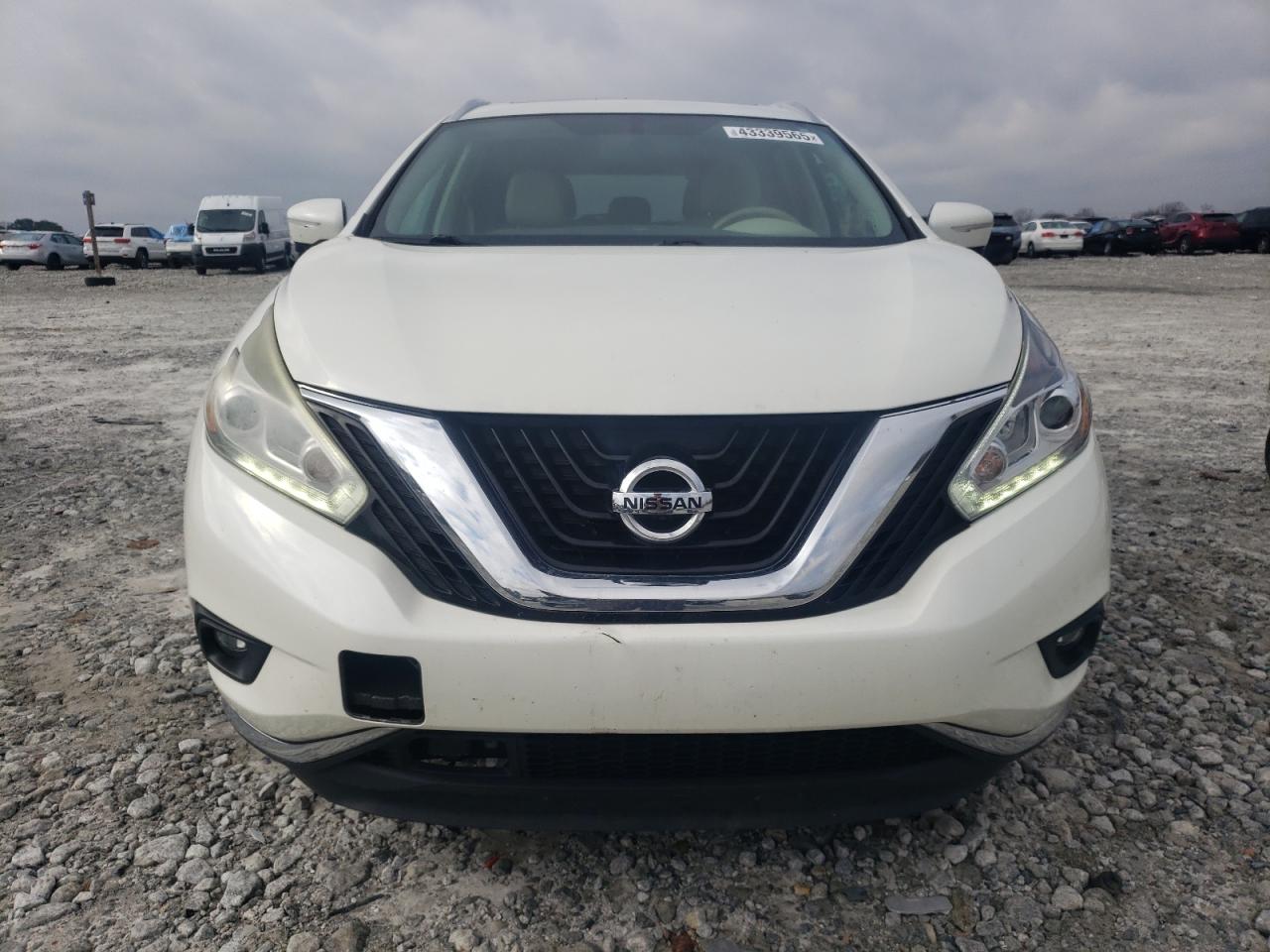 2015 Nissan Murano - Image 5