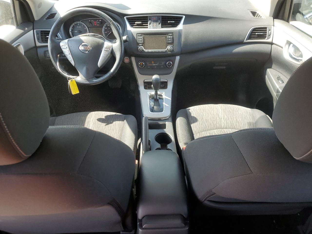 2015 Nissan Sentra - Image 8