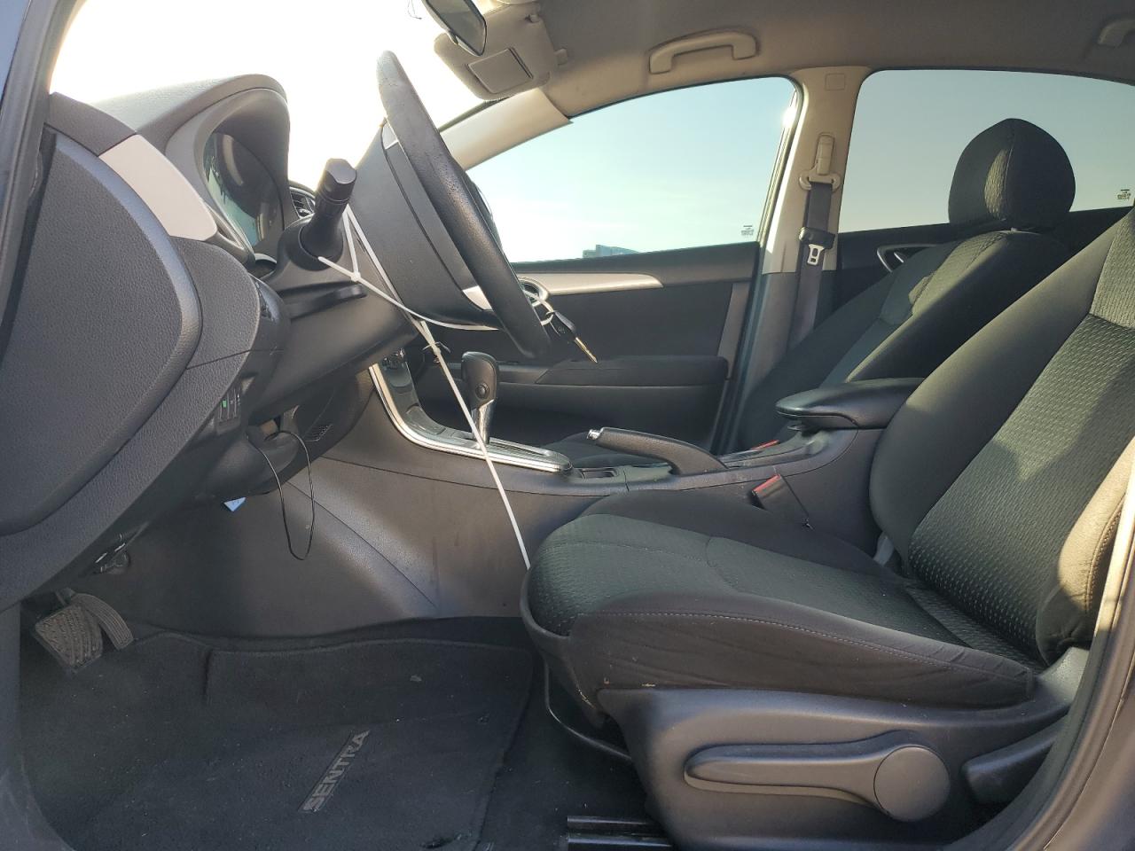 2013 Nissan Sentra - Image 7