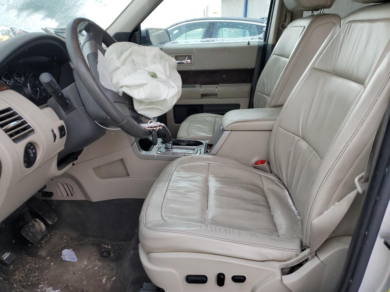 2010 Ford Flex - Image 7