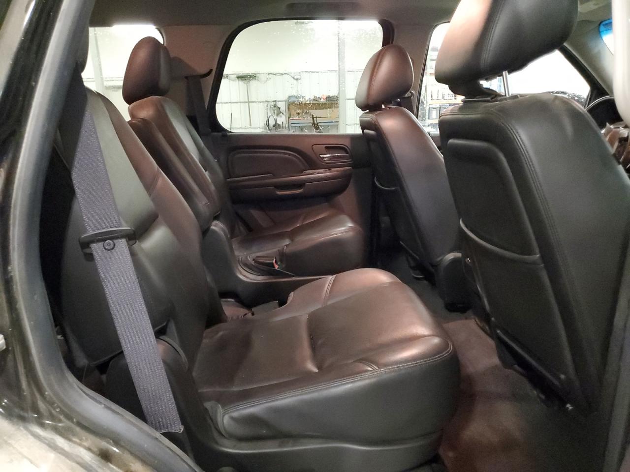 2013 GMC Yukon - Image 12