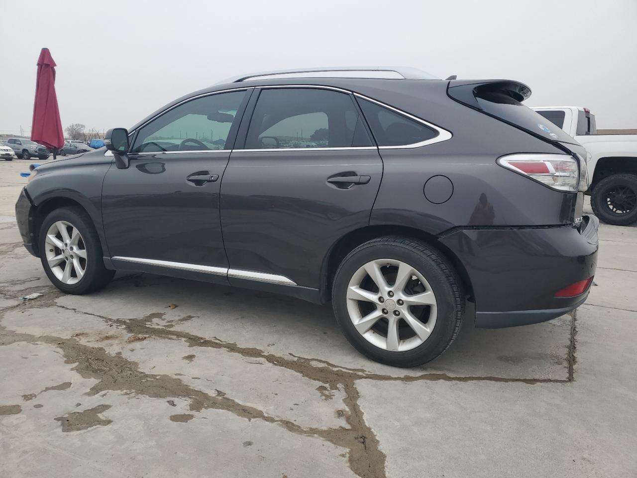 2010 Lexus RX - Image 2