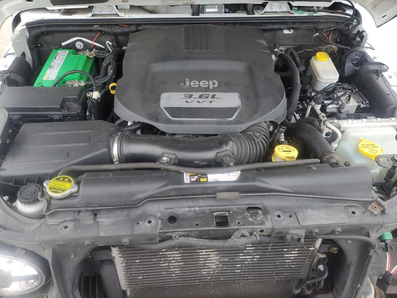 2013 Jeep Wrangler - Image 11