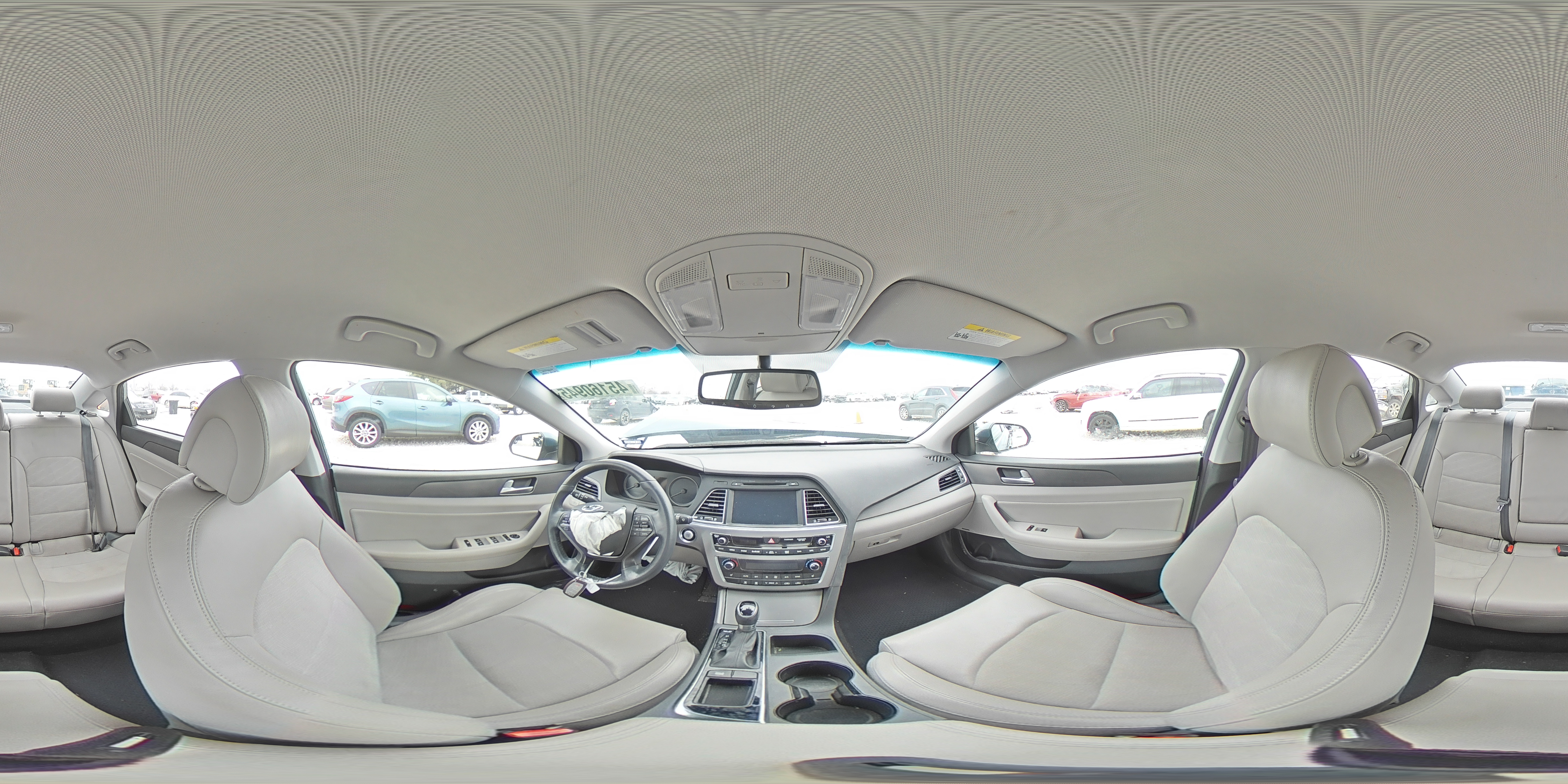 2015 Hyundai Sonata - Image 13