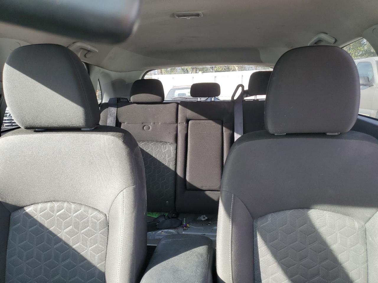 2020 Mitsubishi Outlander - Image 10