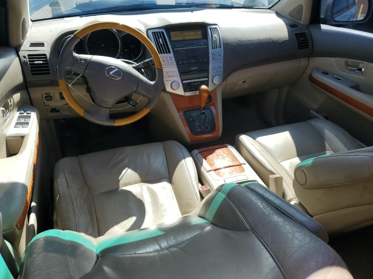 2005 Lexus RX - Image 8