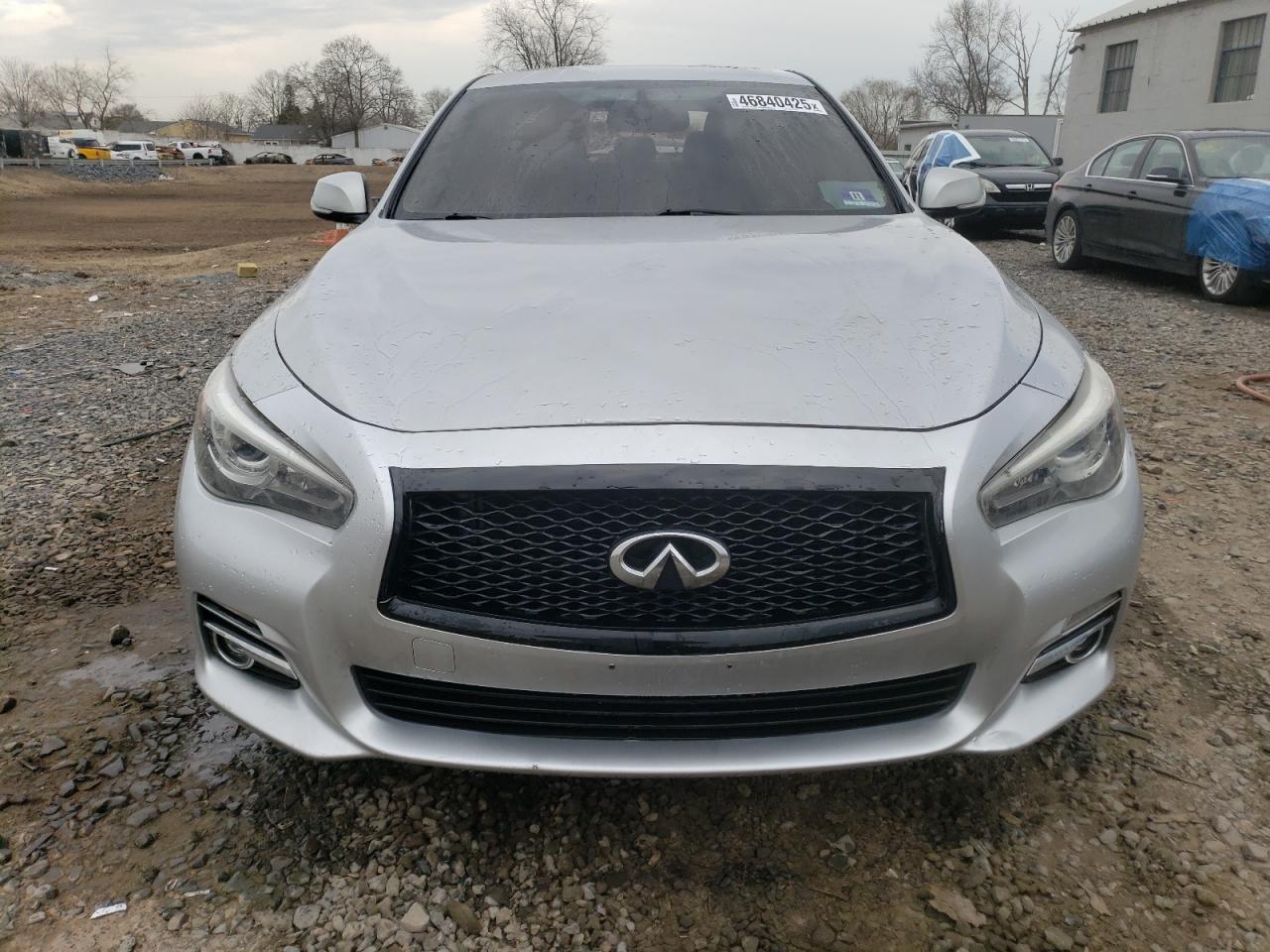 2015 Infiniti Q50 - Image 5