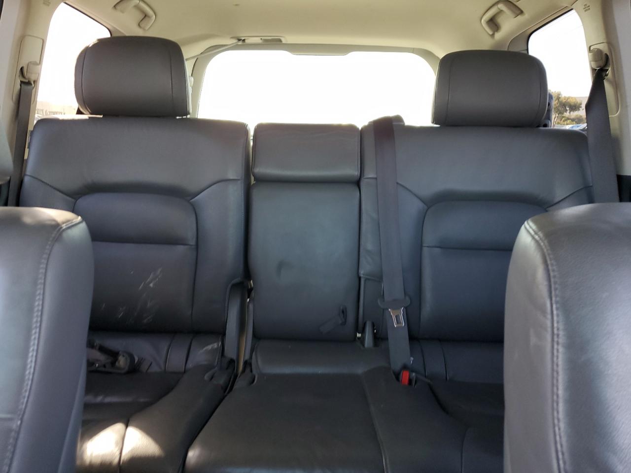 2009 Toyota Land Cruiser - Image 10