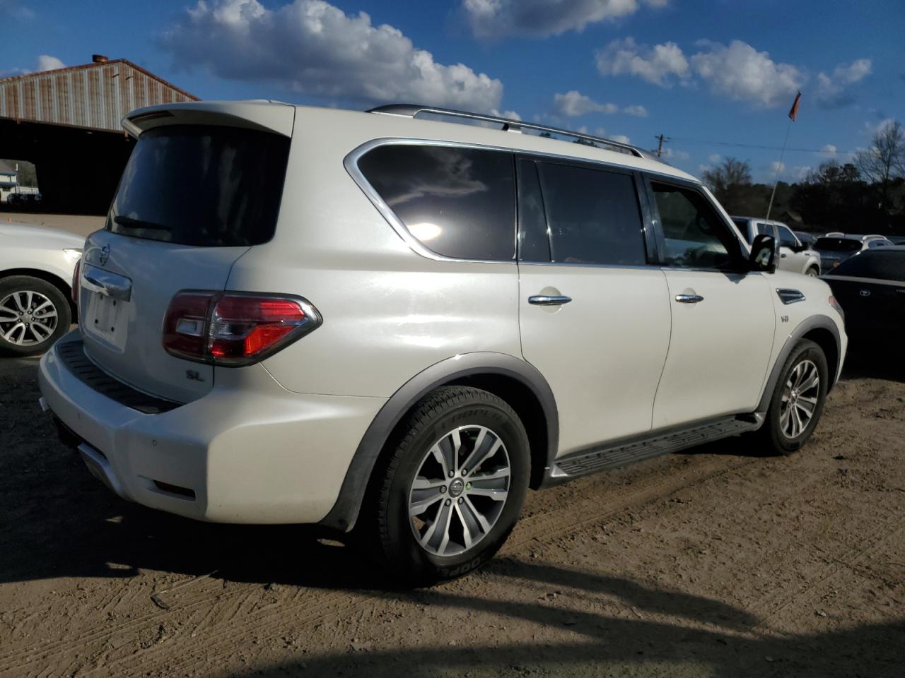 2018 Nissan Armada - Image 3