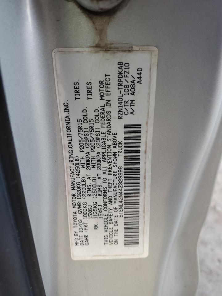 2004 Toyota Tacoma - Image 12