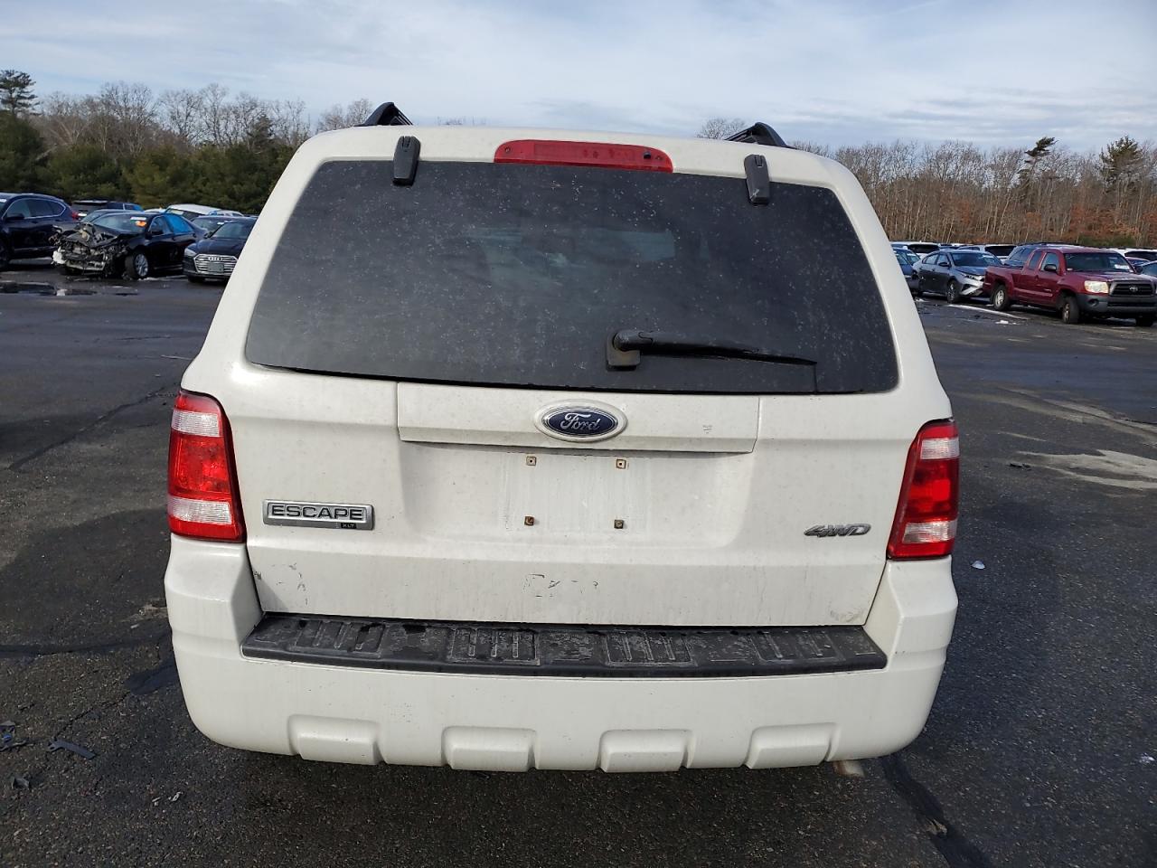 2009 Ford Escape - Image 6